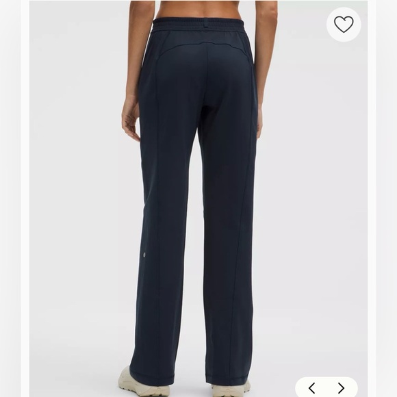 Lululemon Define Mid-Rise Track Pant
Luon - Picture 2 of 11